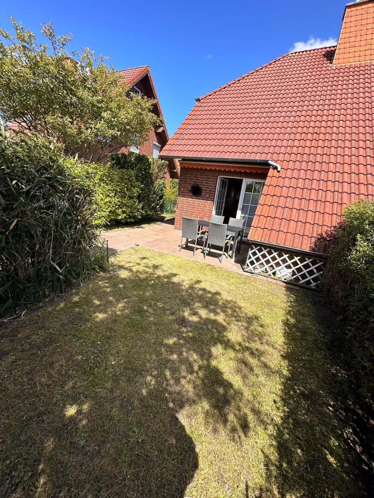 Strandhaus Nina - Ferienhaus Hooksiel Exterior foto